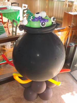 ideas para decorar con globos para niños “Halloween” (19)