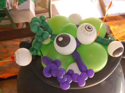 ideas para decorar con globos para niños “Halloween” (20)