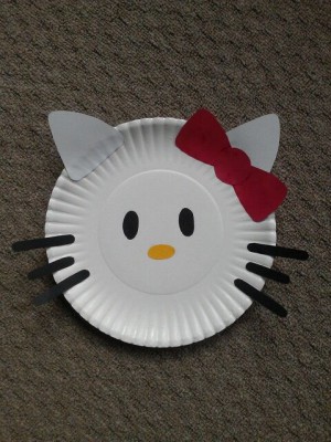 Platos de plástico o de papel (16)