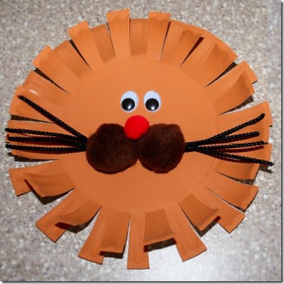 Platos de plástico o de papel (17)