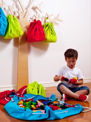 jugueteros-con-material-reciclado-4